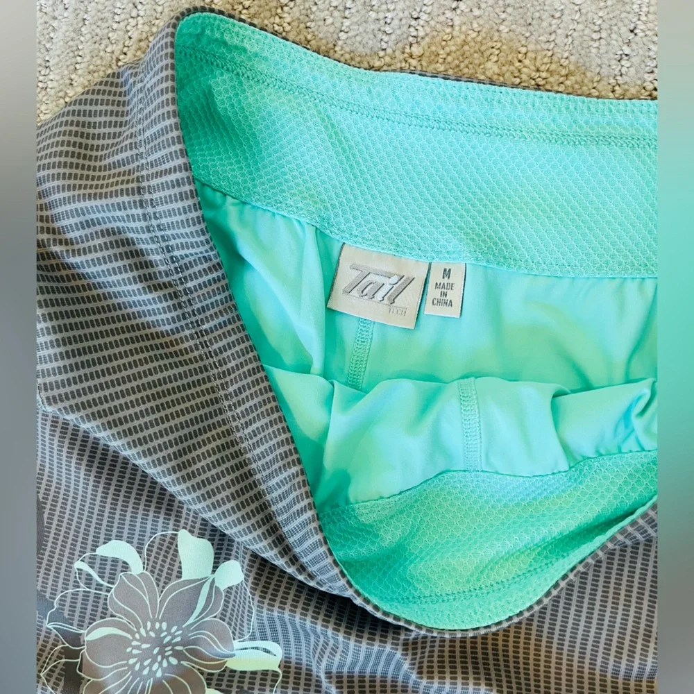 Tail Floral Taupe Teal Skort